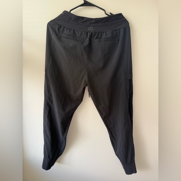 CALIA Women's Truelight Cargo Pocket Jogger - Picture 3 of 6